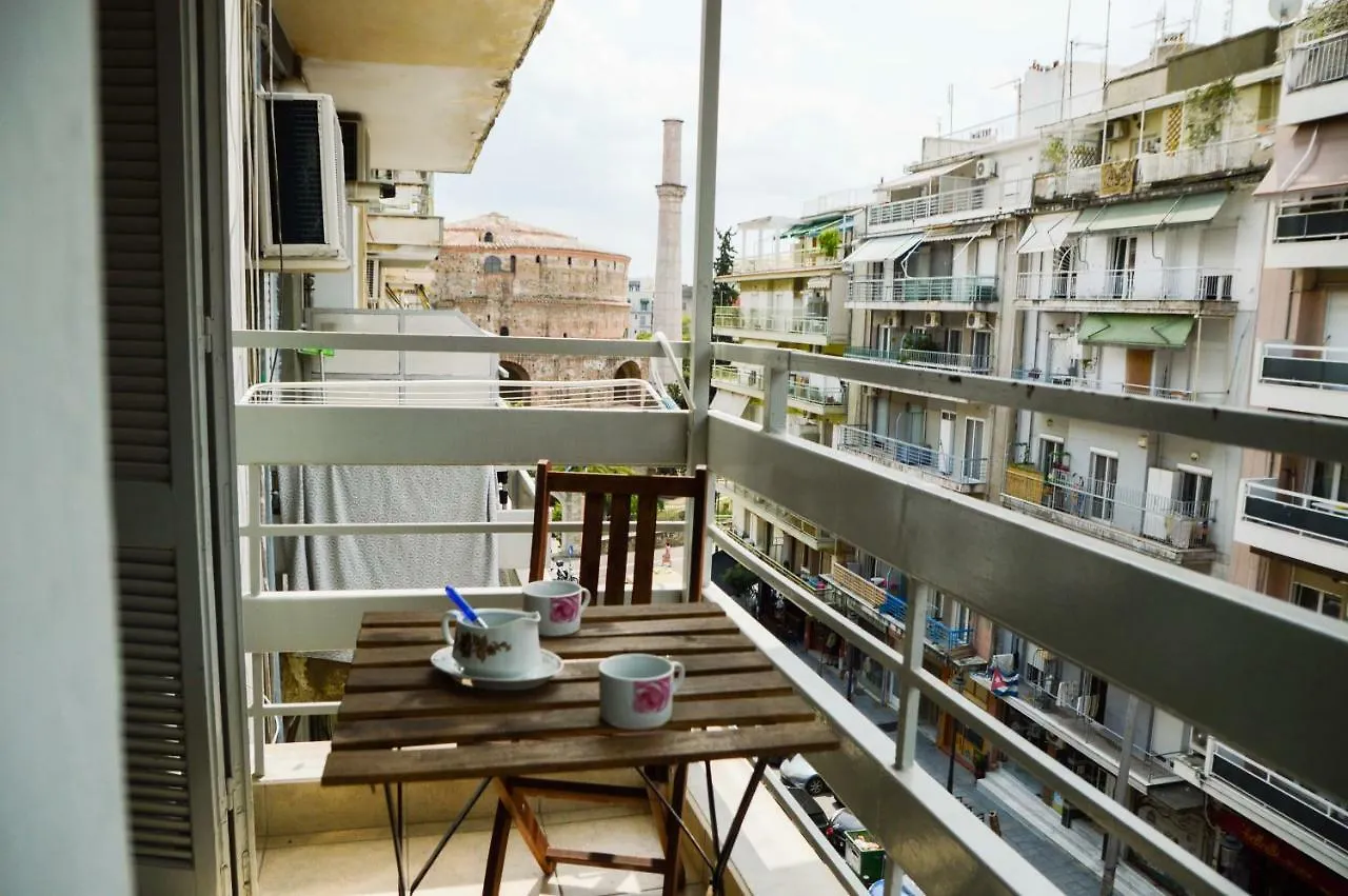 An Apartment For 2-4 Friends. Thessaloniki 0*,