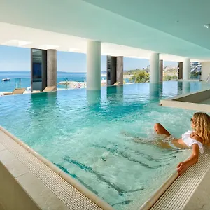vizitați hotelul